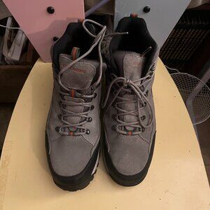 Mens Size 14 Sketchers Hi-Top Sneakers